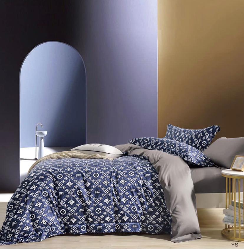 Blue HengLi Louis Vuitton Duvet Set,4/6, 6/6, 6/7, 7/7