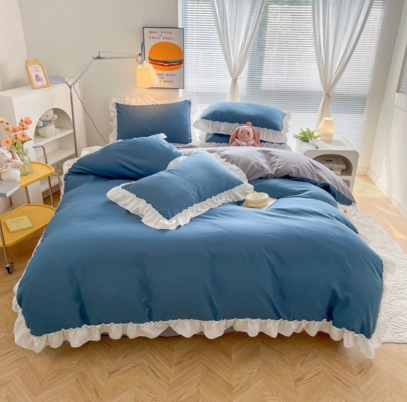 Executive Ruffle Double Padded Thick Duvet and Duvet Cover Set High Quality Fabric Polish Cotton Ruffles Bedding Set (Sizes: 4 by 6, 6 by 6, 6 by 7, 7 by 7)