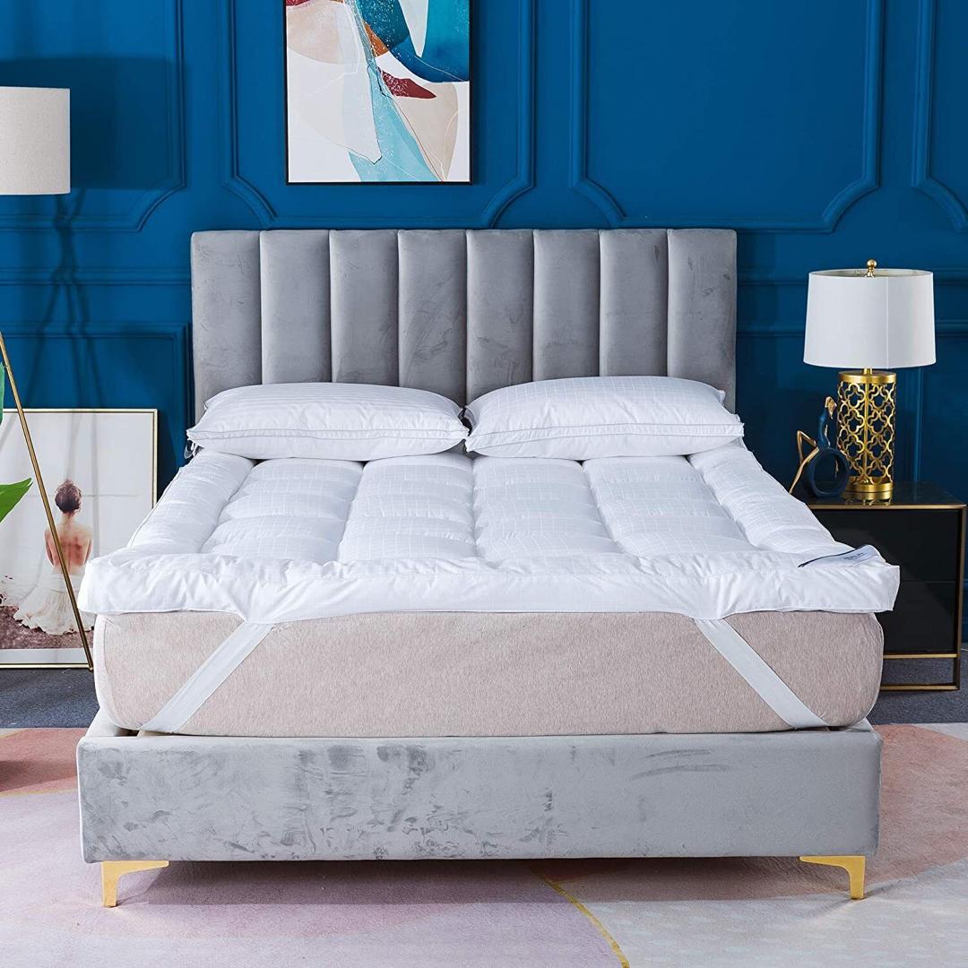 White Mattress Topper - Ultra Soft Bed Topper, Fiber Fill Topper Supportive and Comfortable, Pain Relief (4 by 6, 4.5 by 6, 6 by 6, 6 by 7, 7 by 7) - Image 3