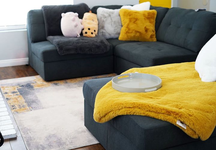 Faux Fur Double Sided Throw Blanket- Durable, Super Lush and Soft, Fluffy and Comfy Perfect Gift Throw Blanket for Couch, Living Room, Bed, Sofa - Image 6