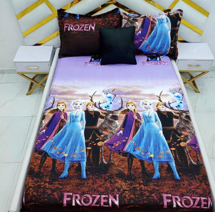 Cartoon Character Elsa and Anna Frozen Bedsheet Set, Soft and Skin-friendly 4 by 6 Full Cartoon Character Bedsheet Set for Kids Girls + 2 Pillowcases