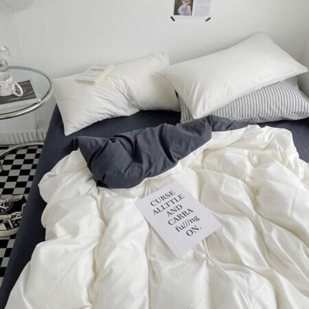 White and Black Reversible Duvet + Bedsheet and Matching Pillowcases Set, 4 by 6/ 6 by 6/ 6 by 7/ 7 by 7 Sizes