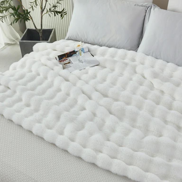 White Faux Rabbit Fur Buddle Throw Blanket - Fluffy Plush Throw Blanket for Couch Chair Bed Perfect Gift (51 x 63, 63 x 79, 71 x 79) White - Image 4