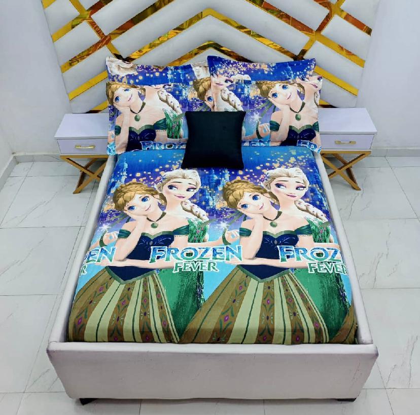 Frozen Fever Cartoon Printed Bedsheet Set, Full 4 by 6 Disney Frozen Printed Cotton Bedsheet with Pillowcases Set