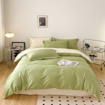 Premium Quality Cotton Complete Green and Creamy White Reversible Duvet Set, 4-6 Pieces All Season Bedding Set (1Duvet, 1Bedsheet and Matching Pillowcases) 4 by 6, 6 by 6, 6 by 7, 7 by 7