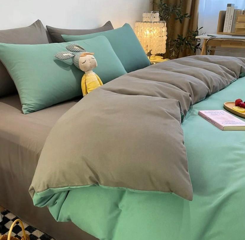 Green and Black Duvet + Matching Pillowcases and Flat Sheet Set Ultra Soft and Breathable Fabric Reversible Bedding Set(4 by 6, 6 by 6, 6 by 7, 7 by 7 Sizes)