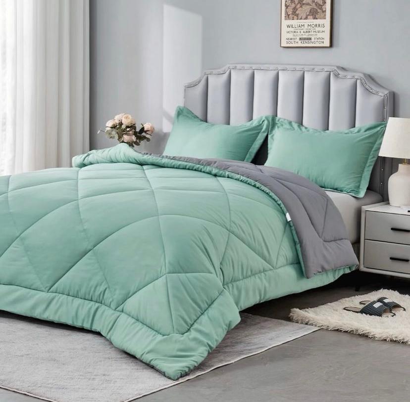 Reversible Bedding Set Green Super Soft Breathable Fabric 1 Duvet, 2/4 Pillowcases and Bedsheet Set, 4 by 6/ 6 by 6/ 6 by 7/ 7 by 7