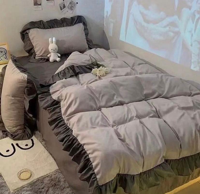 Premium Quality Executive Grey Duvet Set - Soft Ruffle Skirt 5-7 Pieces (1Duvet 1Duvet Cover 1Bedsheet and Matching Pillowcases 4 by 6, 6 by 6, 6 by 7, 7 by 7)