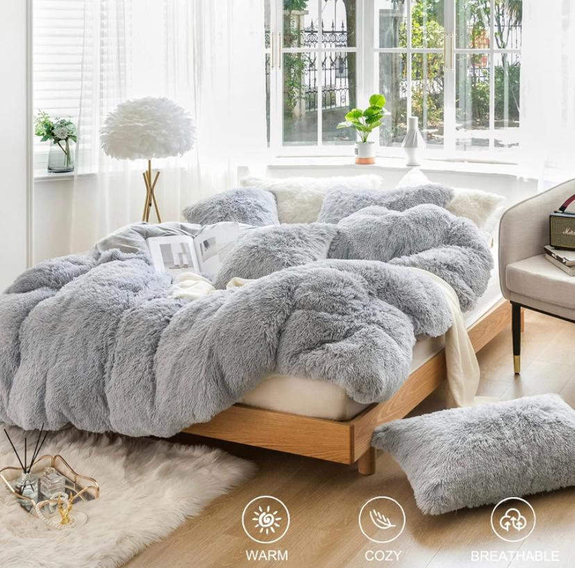 Faux Fur Shaggy Ultra Soft and Plush Duvet Set - Warm and Breathable Crystal Velvet Duvet Set (1Fluffy Faux Fur Duvet with 2- 4 Faux Fur Matching Pillowcases and Bedspread Set) (4 by 6, 6 by 6, 6 by 7, 7 by 7)|Grey - Image 4