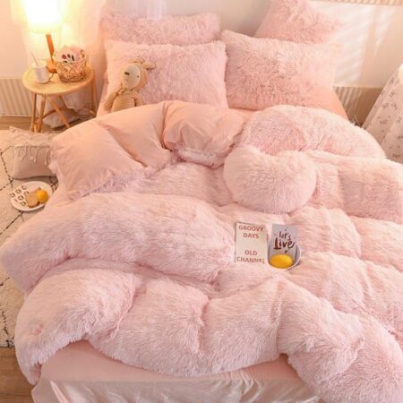 Light Pink Fur Duvet Set with Pillowcases Bedspread Breathable Comfortable Fur Bedding Set 4 by 6, 6 by 6, 6 by 7, 7 by 7 Sizes