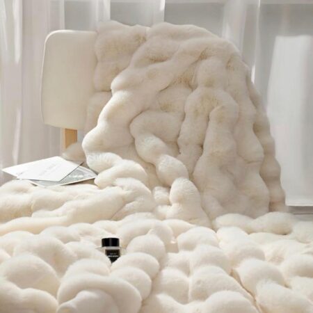 Luxury Soft Faux Fur Buddle Blanket, Super Fluffy and Fur, Warm and Comfy, Shaggy Throw Blanket for Couch, Sofa, Chair, Bed Car Pearl (4ft x 6ft, 6ft by 6ft, 6ft by 7ft)