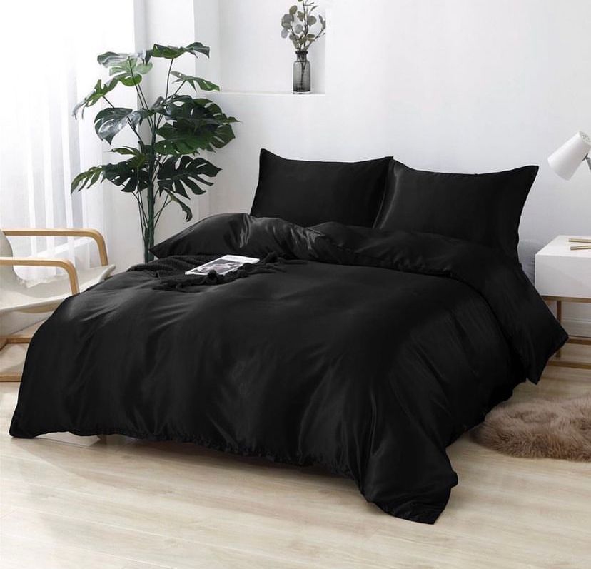 Plain Black Duvet Set - Breathable Skin-Friendly and Soft Duvet +Matching Pillowcases and Bedsheet (4 by 6, 6 by 6, 6 by 7, 7 by 7 Sizes)