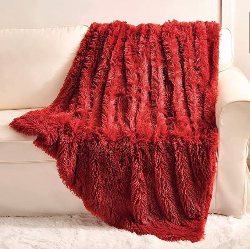 Soft Fluffy Fuzzy Red Faux Fur Throw Blanket -Double Sided, Super Lush, Body Friendly 50 x 60 Blanket For Couch, Sofa, Bed Perfect Gift