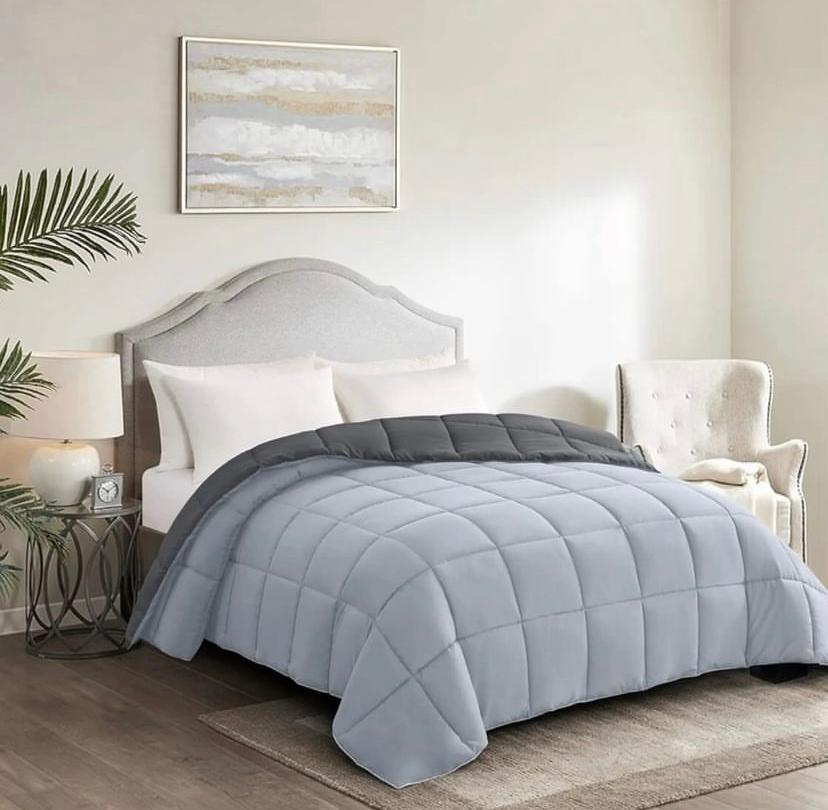 Reversible Bedding Set, 4 by 6, 6 by 6, 6 by 7, 7 by 7 Sizes Sky Blue and Dark Grey Super Soft Breathable Fabric 4/6 Piece Reversible Duvet +Pillowcases and Bedsheet Set