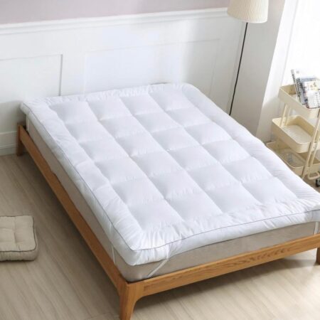 Hotel Quality Breathable Microfiber Soft Mattress Topper - Comfortable Thick and Durable Topper 4 by 6, 6 by 6, 6 by 7, 7 by 7