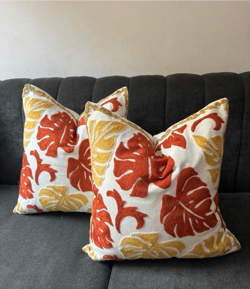 18 x18inch Beautiful Embroidery Tropical Leaves Pattern Decoration Throw Pillow for Couch Living Room Bedroom Sofa Chair - Image 2