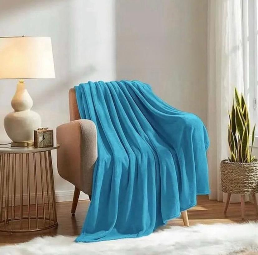 Turquoise Blue Cozy Blanket for Couch, Sofa, Bed, 6 by 6