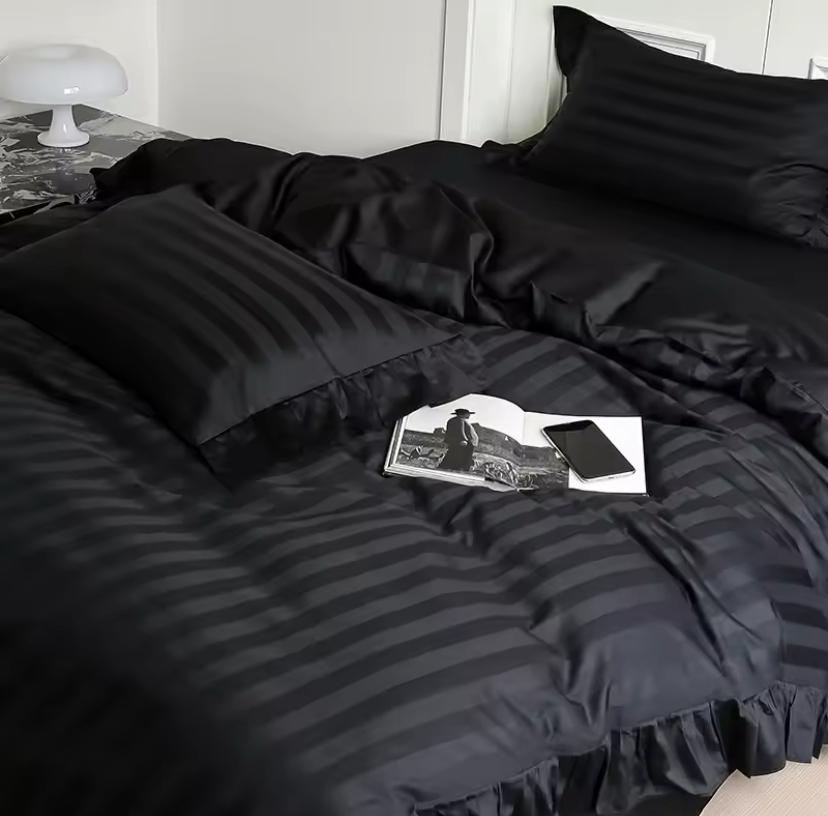 black vertical stripe duvet set