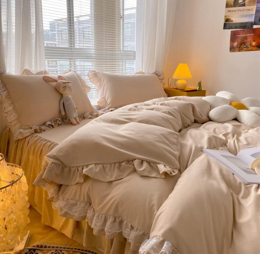 Luxurious Premium Ruffle Lace Duvet Cover Set - Ultra Soft and Breathable 100% Pure Cotton 5/7 Pcs 1 Double Padded Duvet, 1 Duvet Cover, 1 Bedspread, 2/4 Matching Pillowcases Set in 4by6/ 6by6/ 6by7/ 7by7 Sizes - Image 4