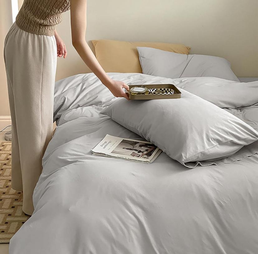 Silver Grey Comforter Set - Soft Breathable and Cozy Light Grey Bedding Set, 4-6 Pcs 1 Duvet, 1 Bedsheet and 2/4 Pillowcases Set, (Sizes: 4 by 6, 6 by 6, 6 by 7, 7 by 7) - Image 4