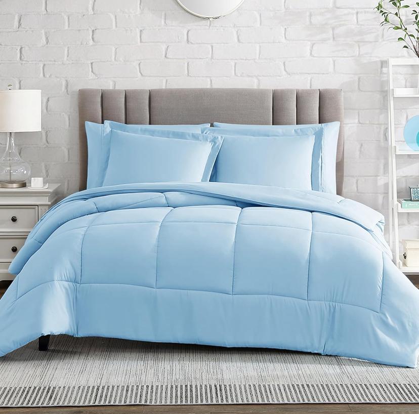 Light blue duvet set