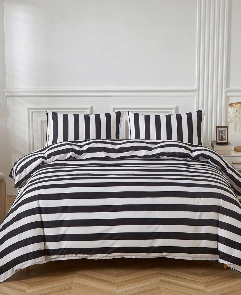 Black and White Striped Bedding Set - 4/6 Pieces 1 Quilt Duvet 1Bedsheet and 2/4 Pillowcases Set (4 by 6, 6 by 6, 6 by 7, 7 by 7 Sizes) - Image 2