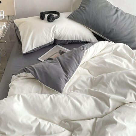 White and grey duvet set