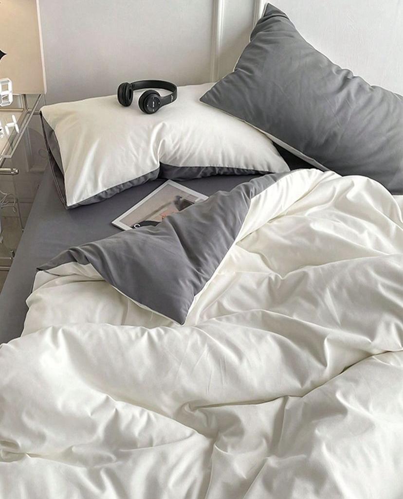 White and grey duvet set