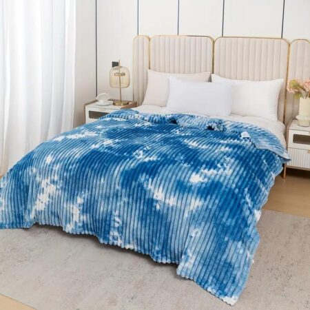blue tie-dye Warm throw blanket